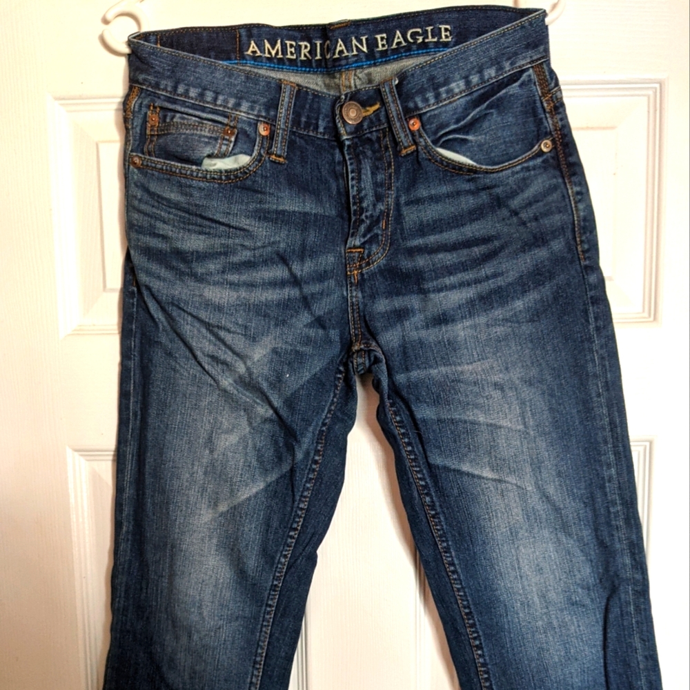 AE MENS BARELY WORN JEANS